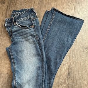American Eagle Artist Super Stretch Women’s jeans